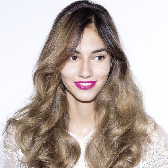 JUMBO Bumble and Bumble Pret a Pret Powder Nourishing (Dry) Shampoo - Picture 3 of 12